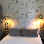 招待所 Casa Do Castelo 3*