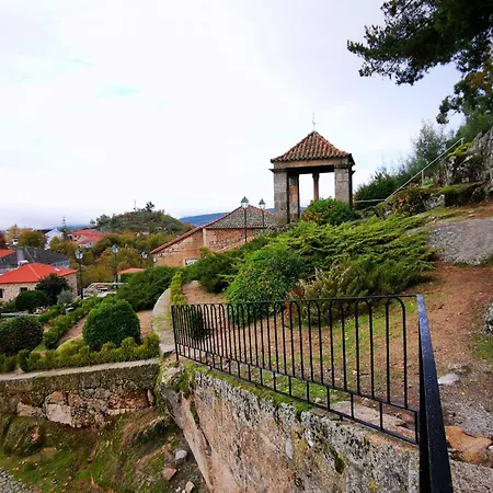 Casa Do Castelo Maison d'hôtes Sernancelhe