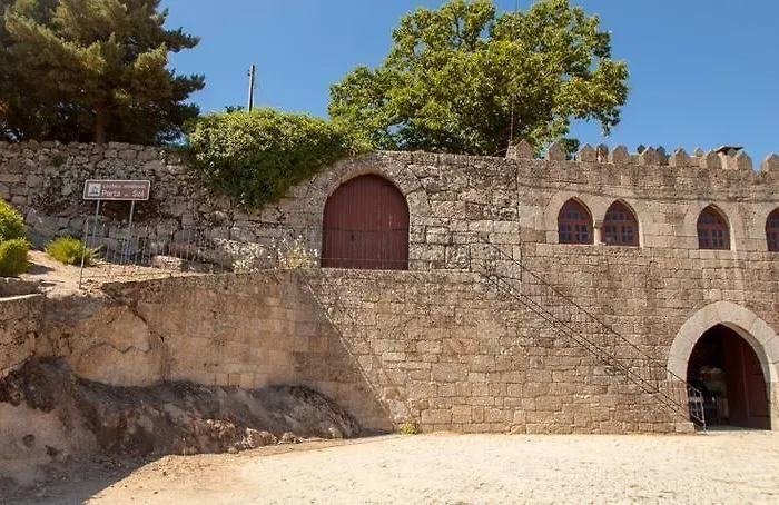 Casa Do Castelo Pensionat Sernancelhe